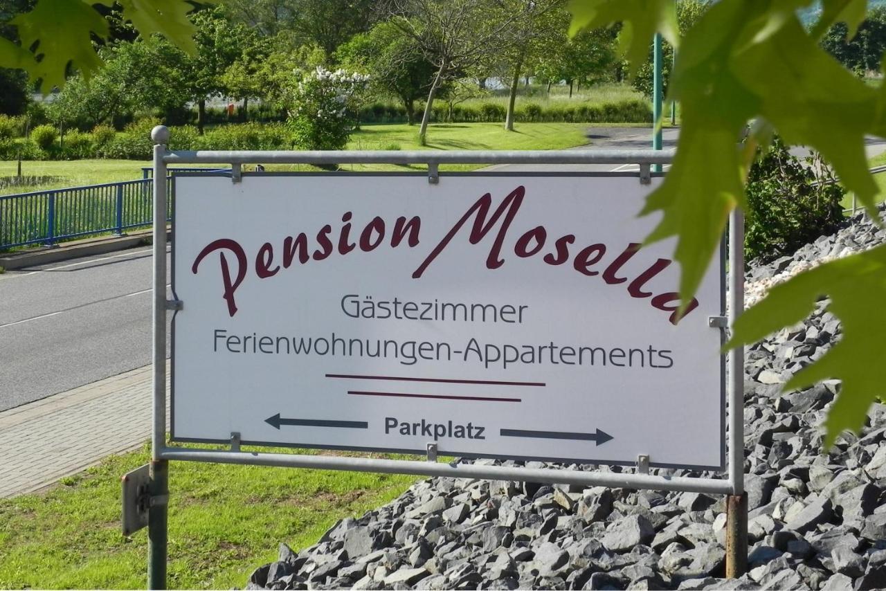 Pension Mosella, Gaestezimmer Sankt Aldegund Exterior photo